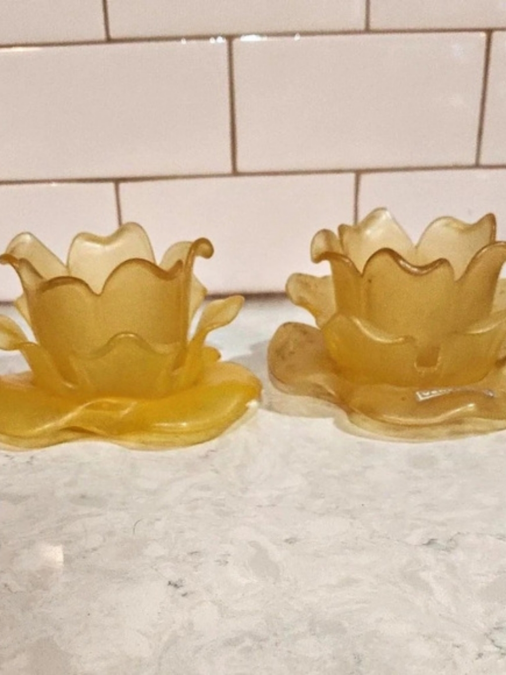 VENEZINNI Mid-Century MCM Acrylic / Lucite Rose tea candle holder